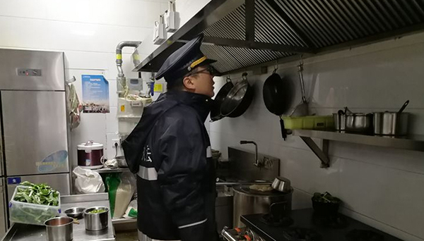油煙凈化器的日常維護需要注意什么？